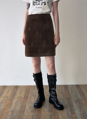 【玳禾】早春新款休闲高腰绣花绒面复古百搭直筒短款半身裙H60165