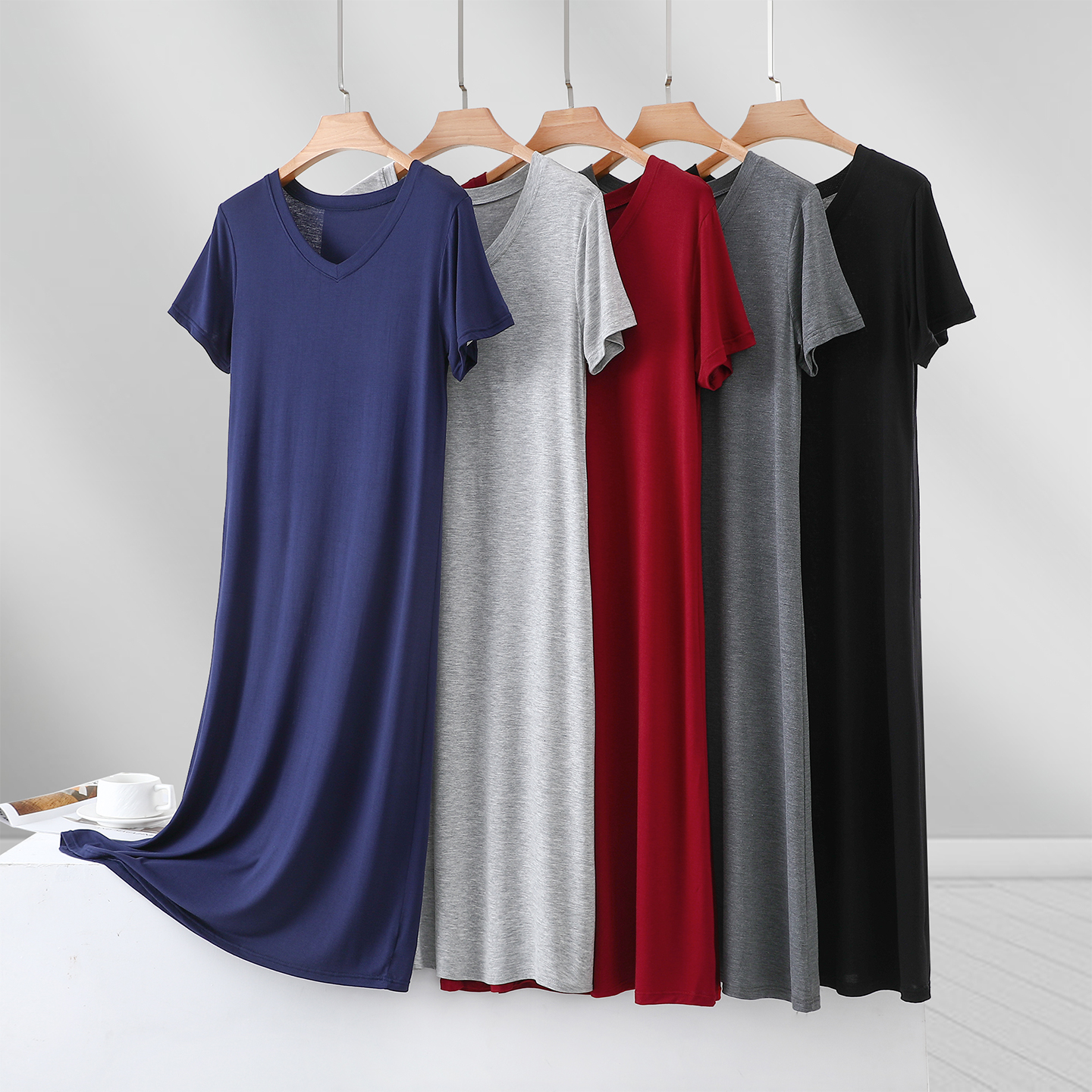 莫代尔纯色v领连衣裙女2025夏季薄款a字裙宽松显瘦睡裙外穿打底裙