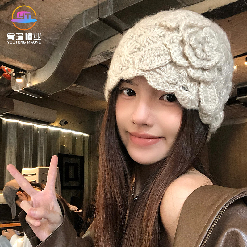 日系镂空花朵包头毛线帽