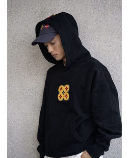 男女同款 DOE 毛巾绣设计加绒连帽卫衣 黑色 联名款 GAP