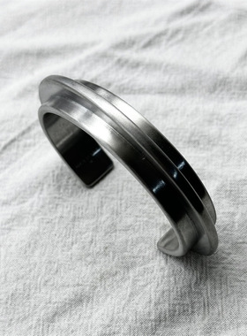 经典月形环绕手镯情侣极简P4风格不对称高级感男女士开口手环