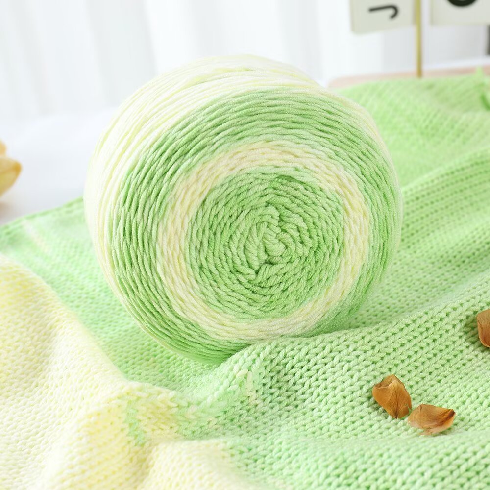 温美舒段染魔球手工编织毛线团