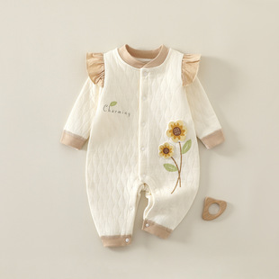 两三个月女宝宝衣服秋装一百天婴儿双胞胎三层保暖秋冬公主连体衣