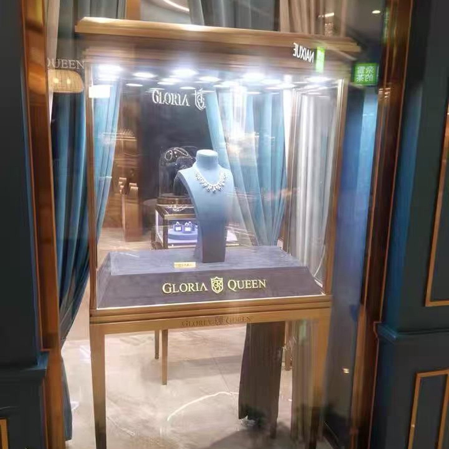 多功能上海不锈钢珠宝柜