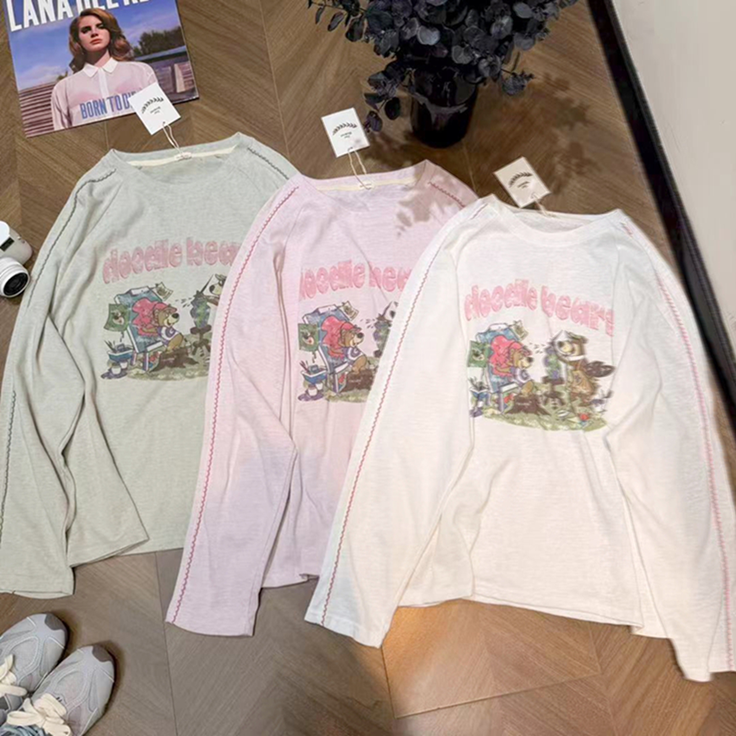 秋季新款简约韩系插肩袖宽松版上衣动物印花小熊长袖T恤