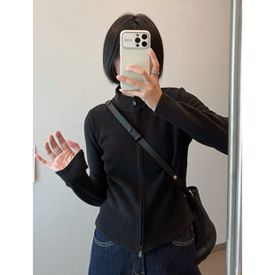 保暖百搭内胆 显瘦短款 MoreLess 秋冬保暖聚温石墨烯卫衣外套修身