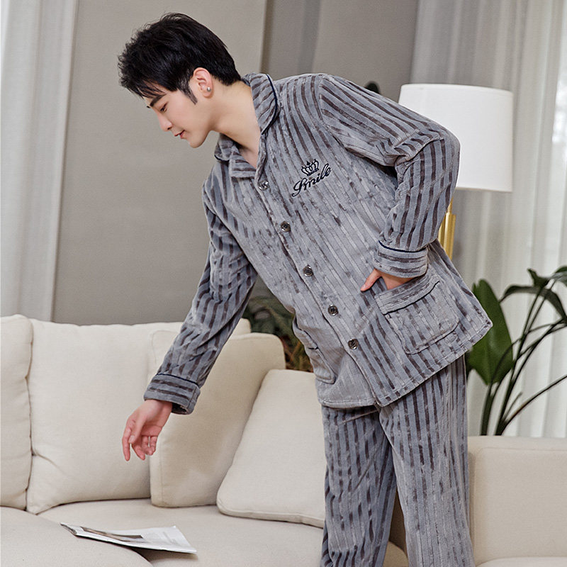 睡衣男2020网红新款加厚长袖居家可外穿套装帅男珊瑚绒两件套男冬