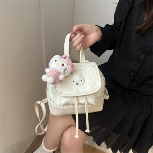 甜美星星波点双肩包女2026新款轻便抽绳小书包夏季时尚简约后背包