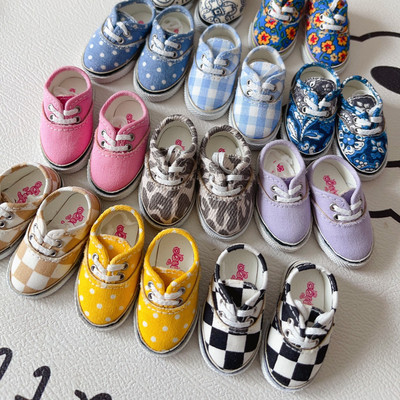 Labubu1代2代3代拉布布前方高能17cm毛绒挂件鞋子休闲板鞋帆布鞋