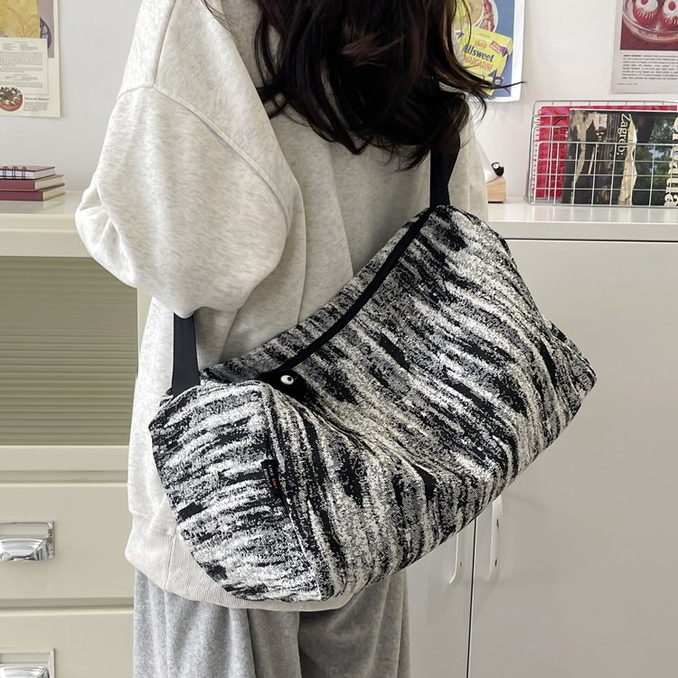 运动健身包女士专用大容量瑜伽包耐脏高颜值轻便行李袋短途旅行包