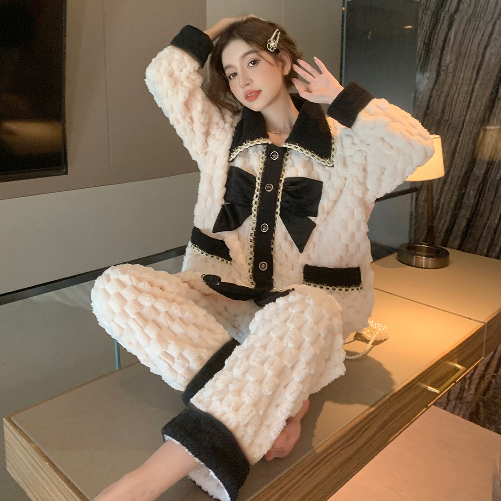 睡衣女法兰绒加绒保暖家居服