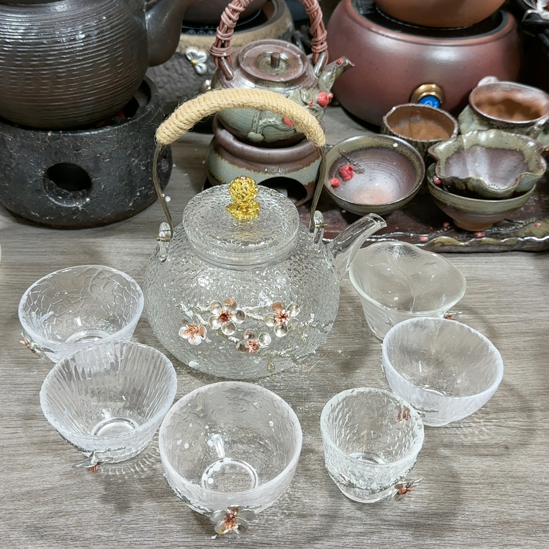 13.59 玻璃煮茶壶750毫升，带六个杯子