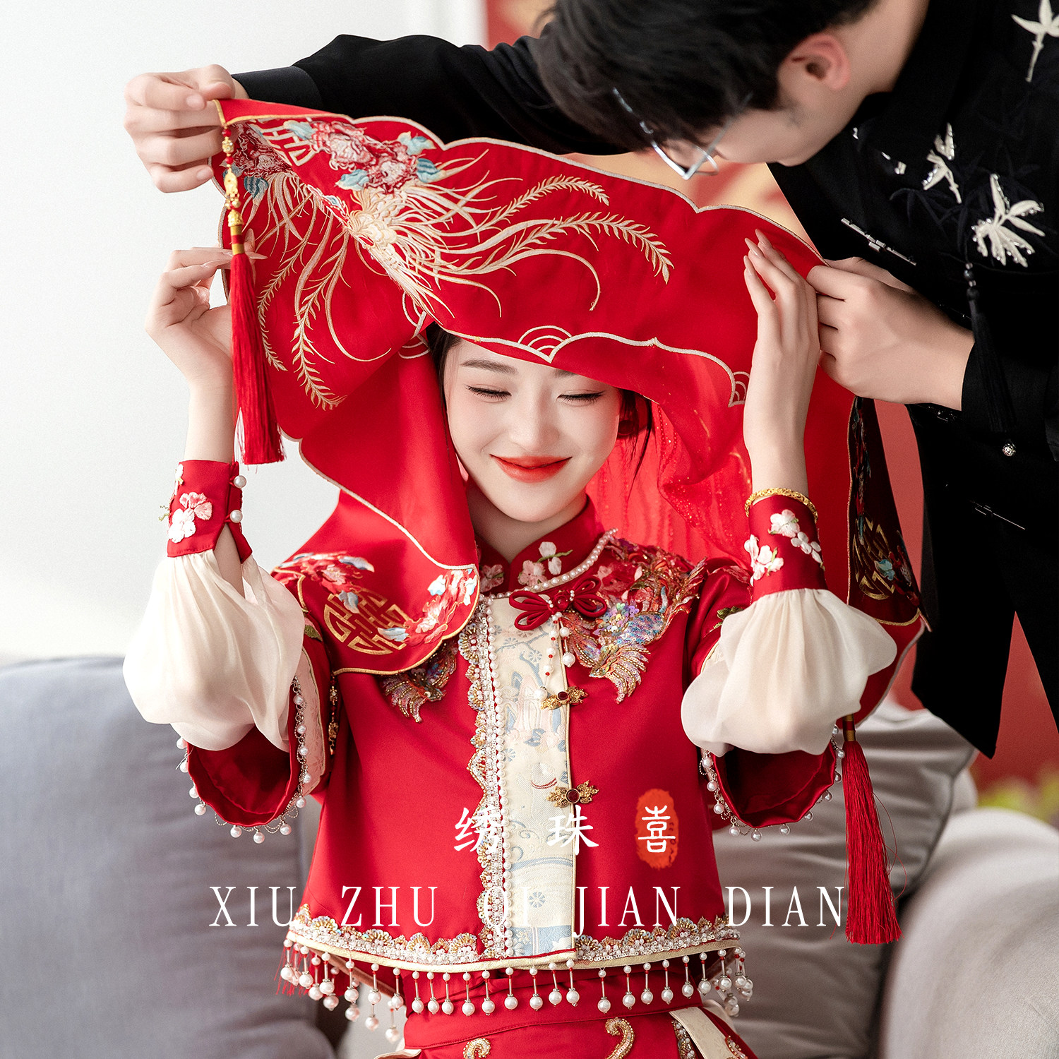 新娘结婚红盖头出嫁头纱中式婚礼饰品流重工苏刺绣龙凤喜帕蒙头巾