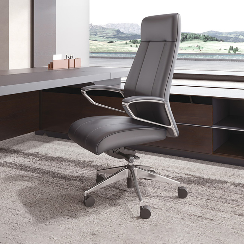 圣奥卡曼真皮老板椅大班椅