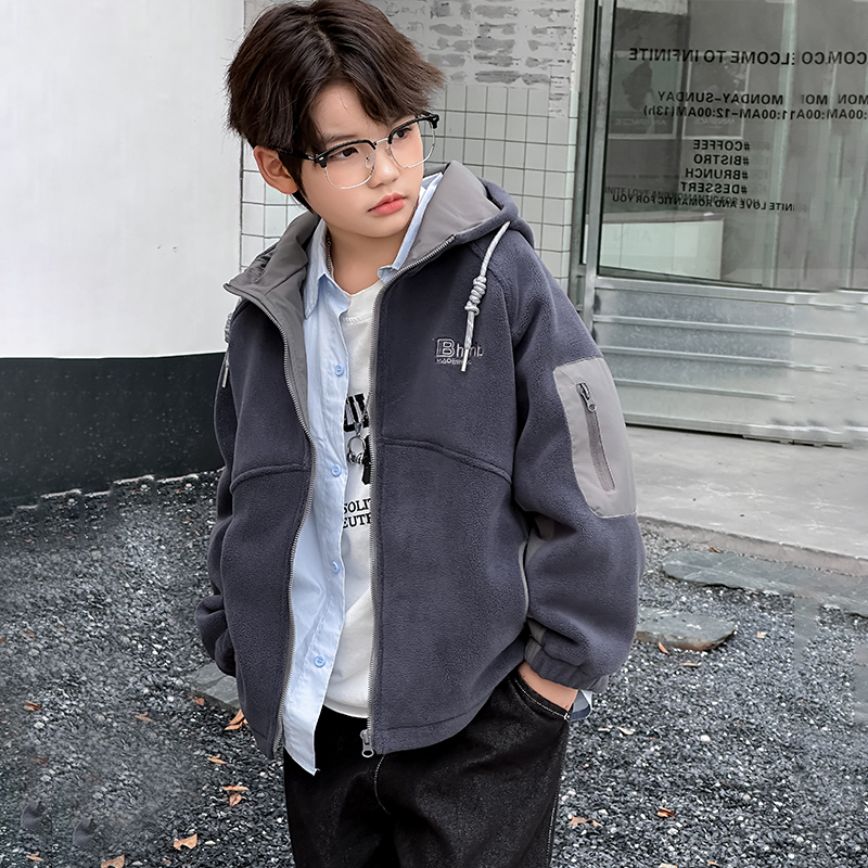 男童秋冬奥粒绒外套时髦加厚卫衣