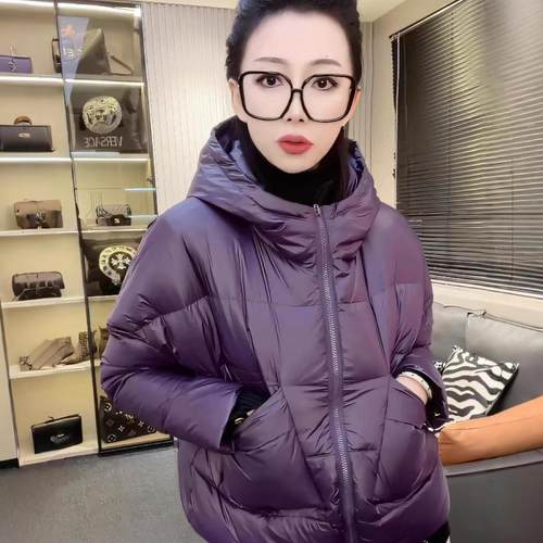 高端网红爆款时尚羽绒棉服女2024冬季新款洋气紫色连帽显瘦面包服