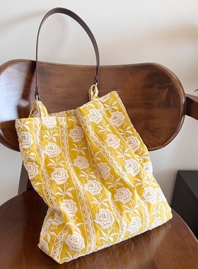 新款重工刺绣花朵包黄色玫瑰单肩包托特包日常便携棉布袋皮绳包