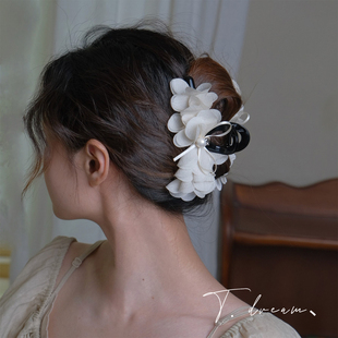 薄纱花瓣后脑勺发卡抓夹鲨鱼夹马尾发夹发量多头饰 法式 云之羽