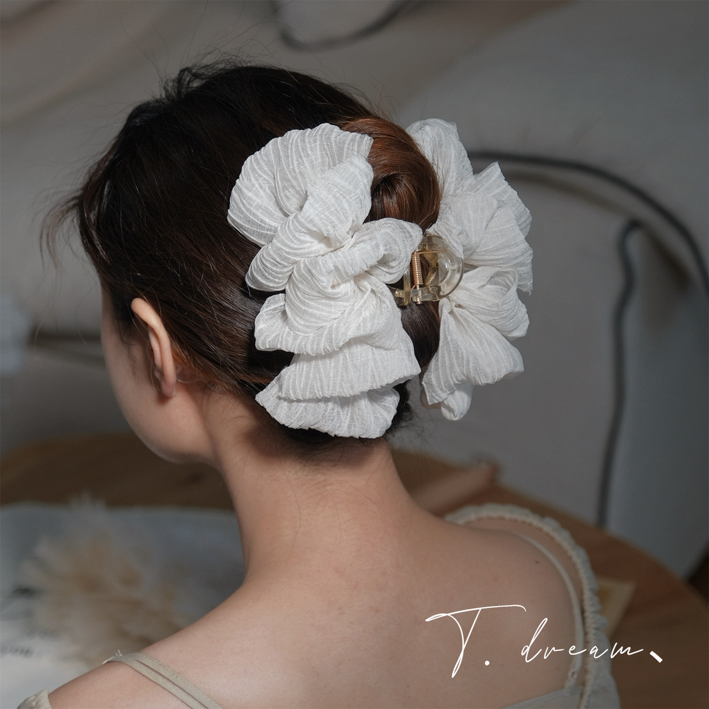 《与风眠》白色薄纱蓬松法式复古后脑勺发卡大号抓夹鲨鱼夹发量多