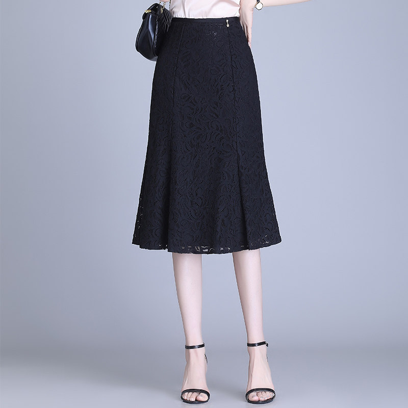 蕾丝包臀裙半身裙女中长款2026春季新款高腰显瘦黑色A字气质优雅