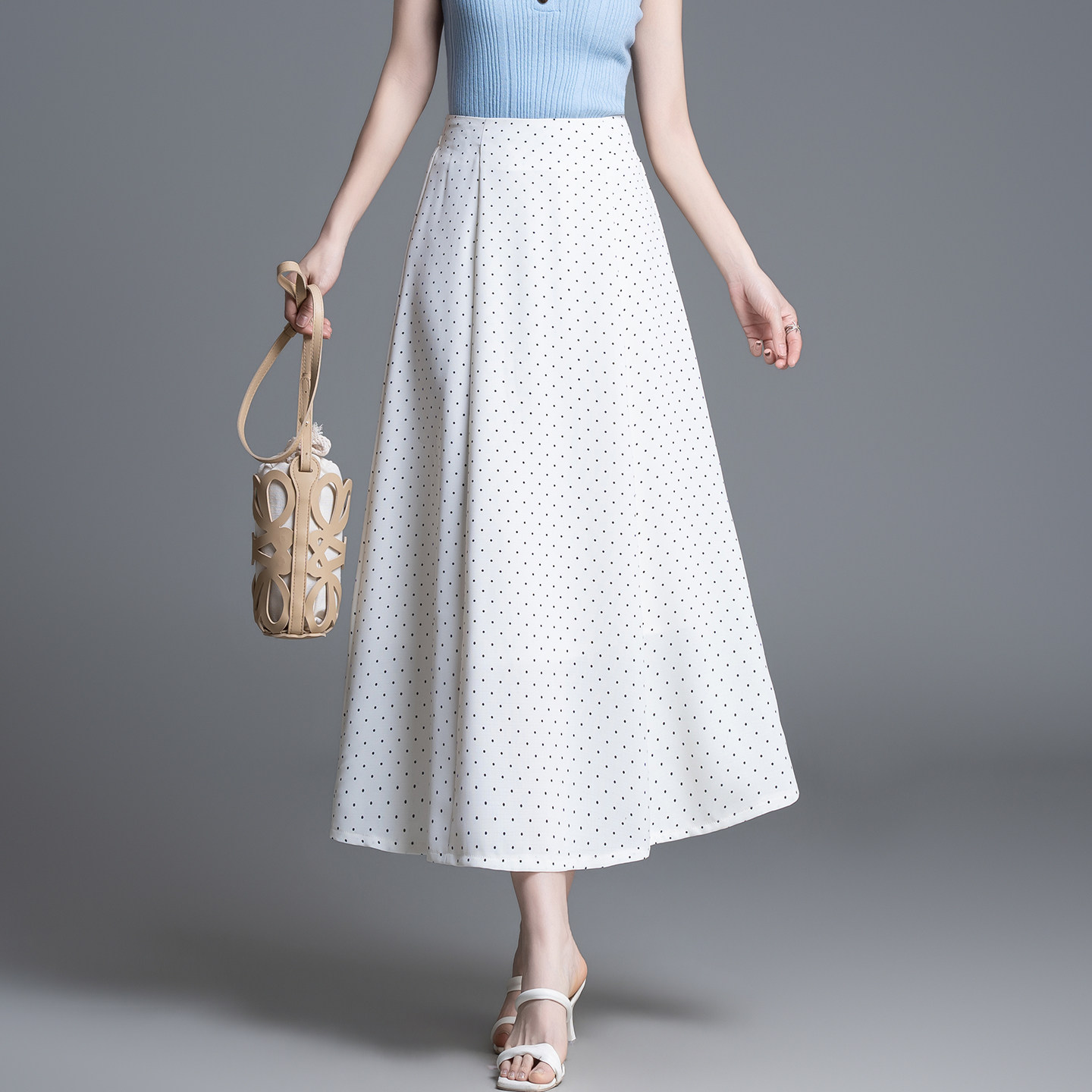 复古波点半身裙女高腰A字长裙显瘦垂坠感白色裙子2026春夏新款
