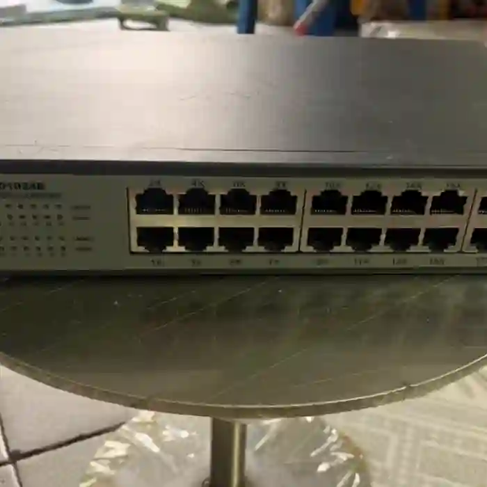 【议价】netcore磊科 NSD1024D 铁壳24口百兆