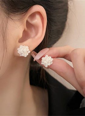 白色花朵耳环女春夏新款潮小众款耳钉复古法式925银针玫瑰花耳饰