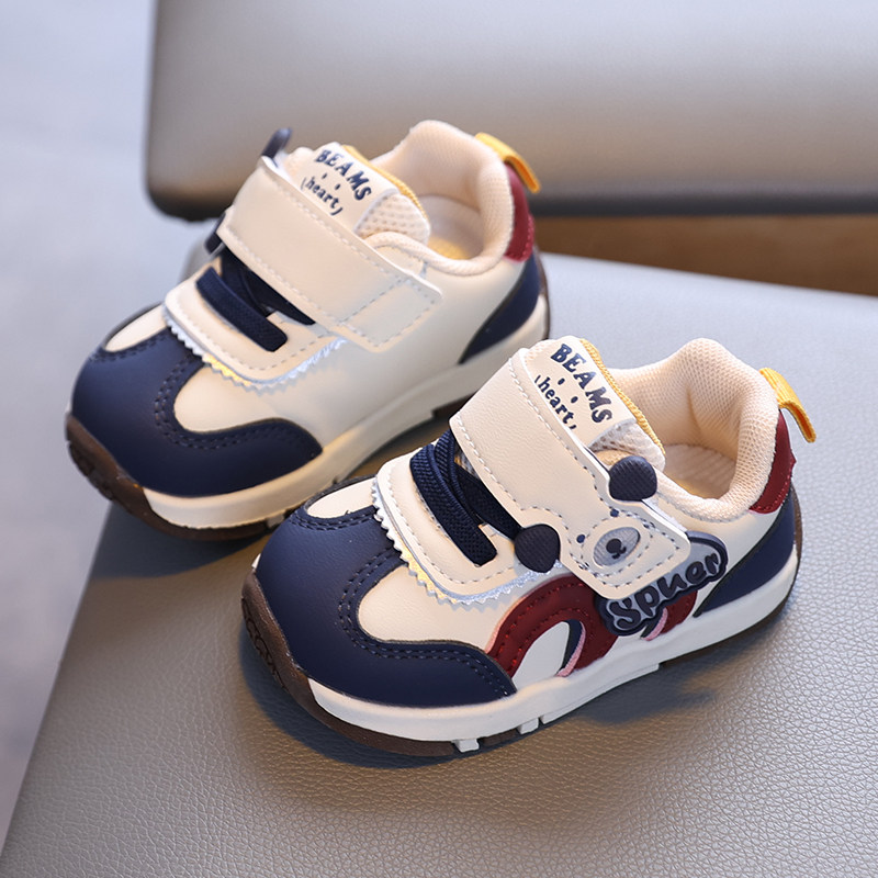 2026幼童春秋季新款学步鞋男女宝宝1-3岁皮面4软底防滑卡通运动鞋