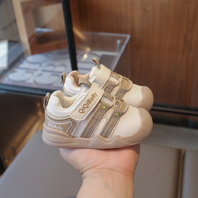2025秋季宝宝学步鞋透气防滑软底