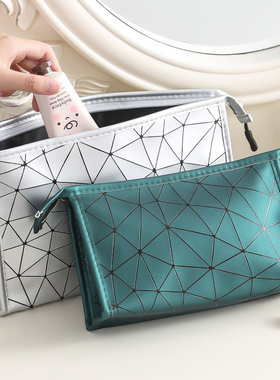 化妆包网红ins风韩国简约便携化妆品收纳袋手包式旅行收纳包少女