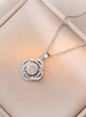 项链女 跨境四叶草钛钢锁骨链旋转的吊坠项链时尚简约配饰