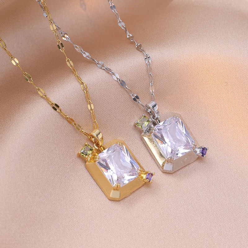 项链女网红跨境彩色锆石日韩几何小众新款设计感吊坠气质钛钢项链