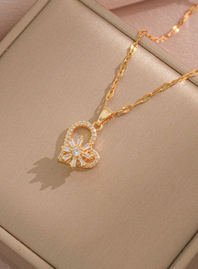 项链女 旋转爱心项链时尚跨境钛钢锁骨链可转动吊坠网红气质劲链