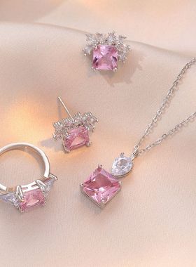 项链女 跨境小红薯粉色锆石项链小众设计显气质ins香水瓶锁骨链