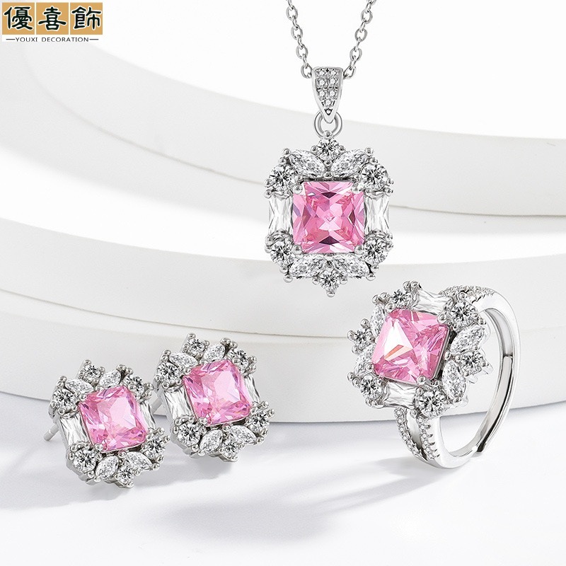 欧美热款粉钻三件套仿真珠宝饰品皇冠方糖奢华项链戒指耳钉女