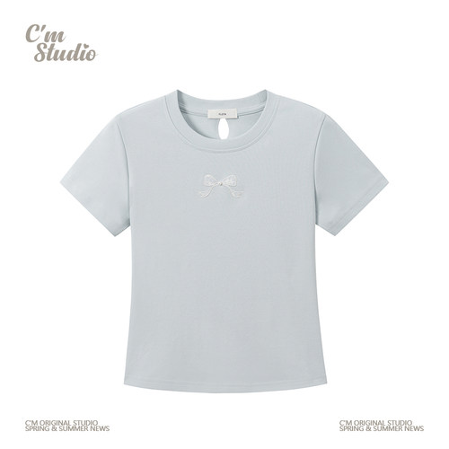刺绣镂空蝴蝶结奶蓝色短袖T恤女