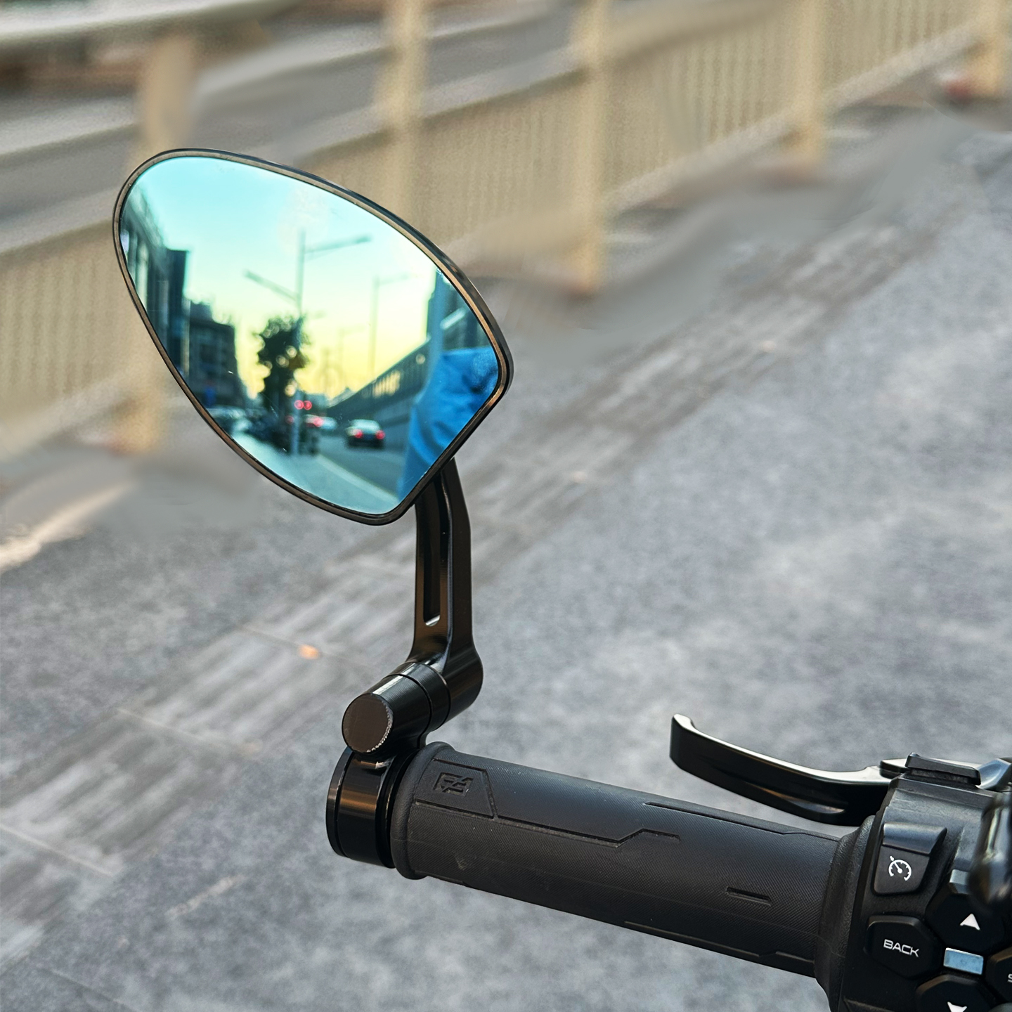 凯越450R450R450R后视镜