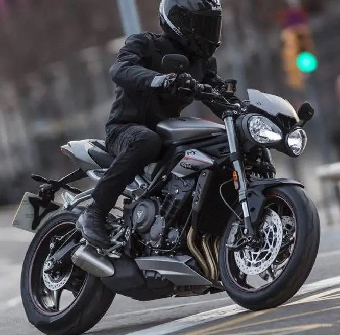 凯旋2020款摩托车改装后视镜车把