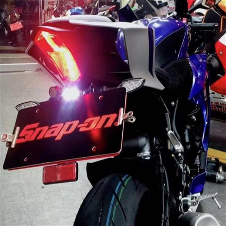 适用雅马哈MT03 01 FZX YZ Typ1改装CNC专用后牌照架折叠牌照架