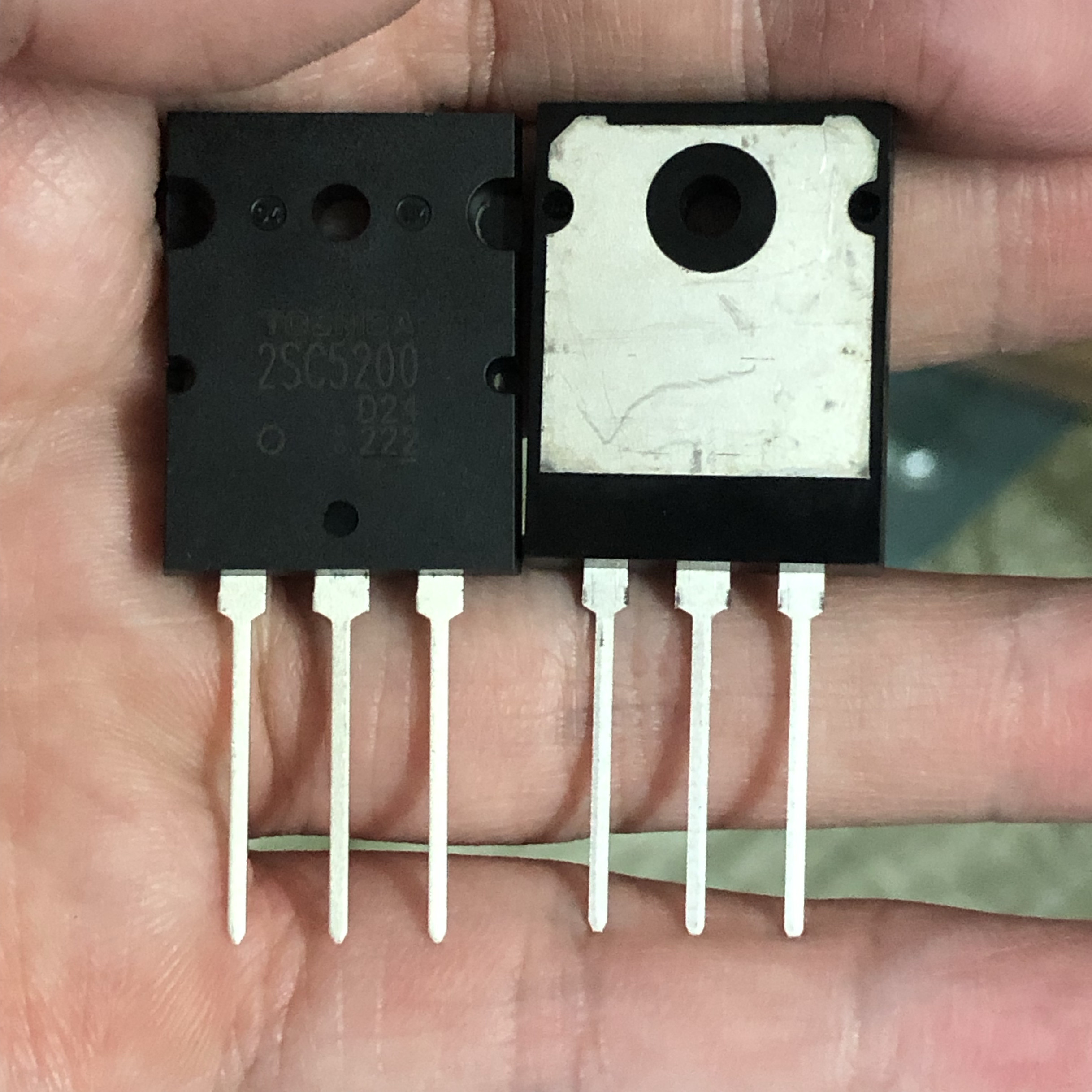 功放管2sa1941 2sc5198 tta1943 ttc5198 全新进口 东芝