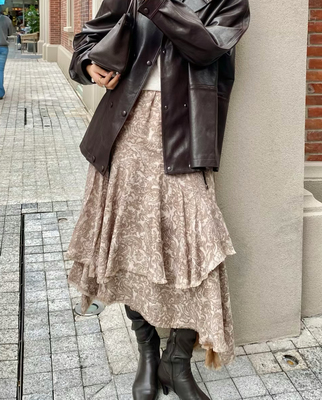 毛晓彤Cello  25秋冬设计腰果花双层不规则裙摆毛边半身裙