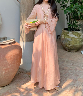 Floating 重工钉珠V领轻奢名媛度假风高级感长裙女气质苎麻连衣裙