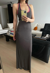 RARELY “散步”修身挂脖针织连衣裙 咖色/深花灰