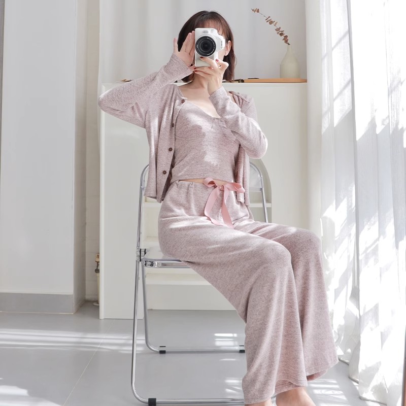 HEARMES 性感带胸垫长袖睡衣女春秋款吊带文胸一体家居服三件套装
