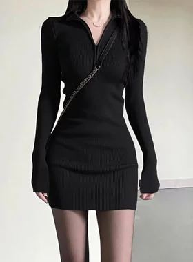 小妈风连衣裙女包臀裙黑丝搭配的打底裙子辣妹穿搭秋冬季女装短裙