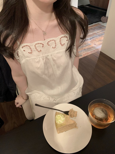 FFLU【重工亚麻刺绣】最爱de亚麻镂空刺绣吊带背心