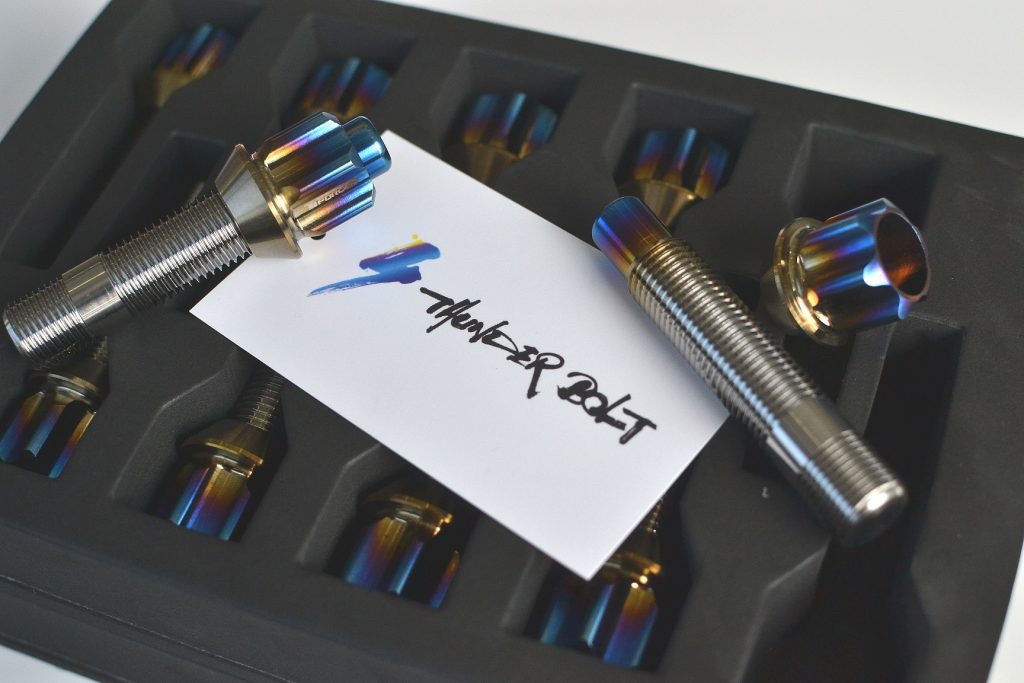 现货日本thunderbolt 钛合金轮毂螺丝 M14*1.25 适用于宝马G、F