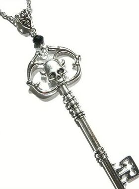 Trendy Europe and The United States Gothic Party Dark Skull