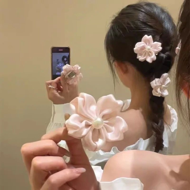 Elegant Pink Floral Pearl Hair Clips Women Girls Satin Hairp
