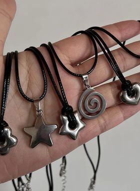 New Korean Fashion Hollow Titanium Steel Star Pentagram Pend